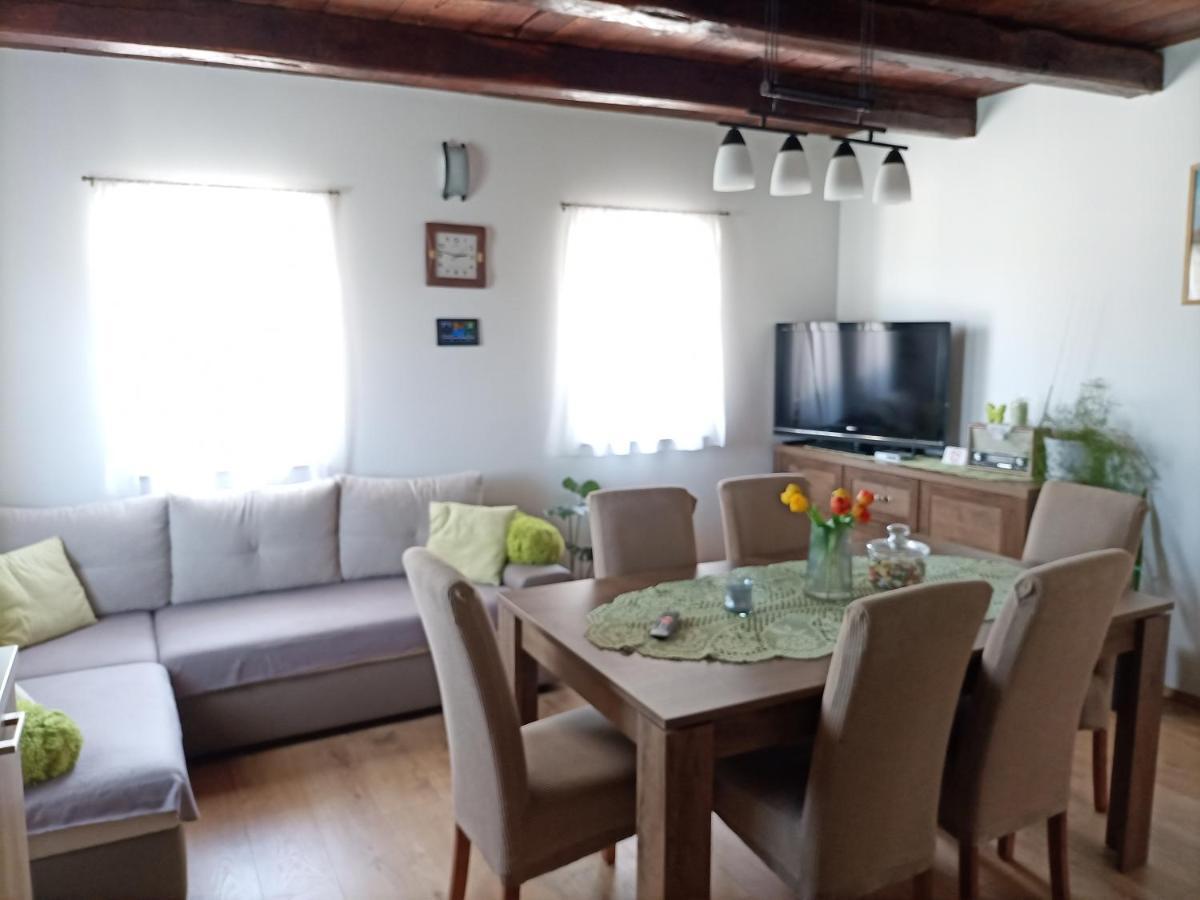 Appartement Kuca Za Odmor Braco à Donji Zvecaj Extérieur photo
