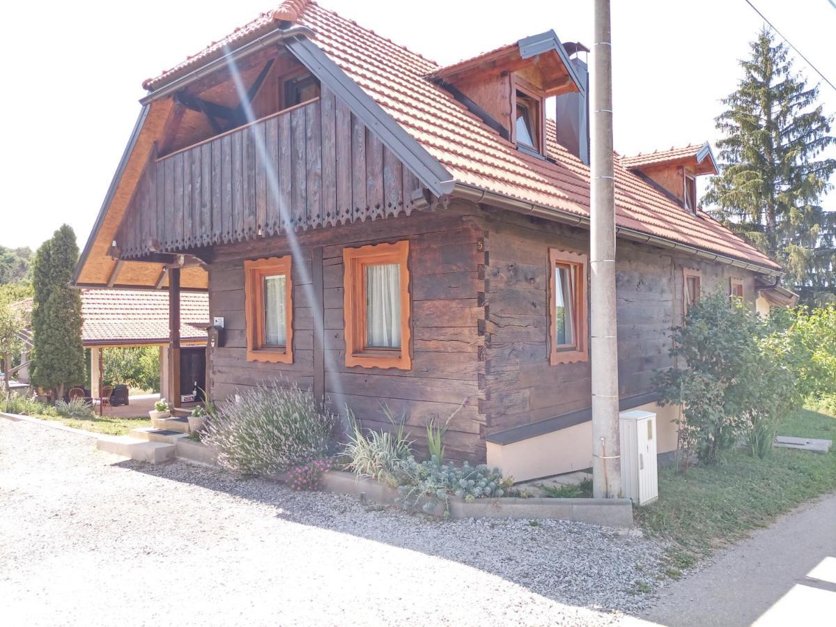 Appartement Kuca Za Odmor Braco à Donji Zvecaj Extérieur photo