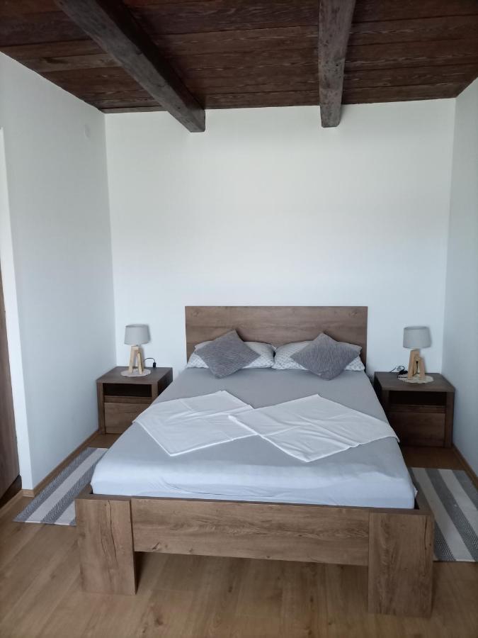 Appartement Kuca Za Odmor Braco à Donji Zvecaj Extérieur photo
