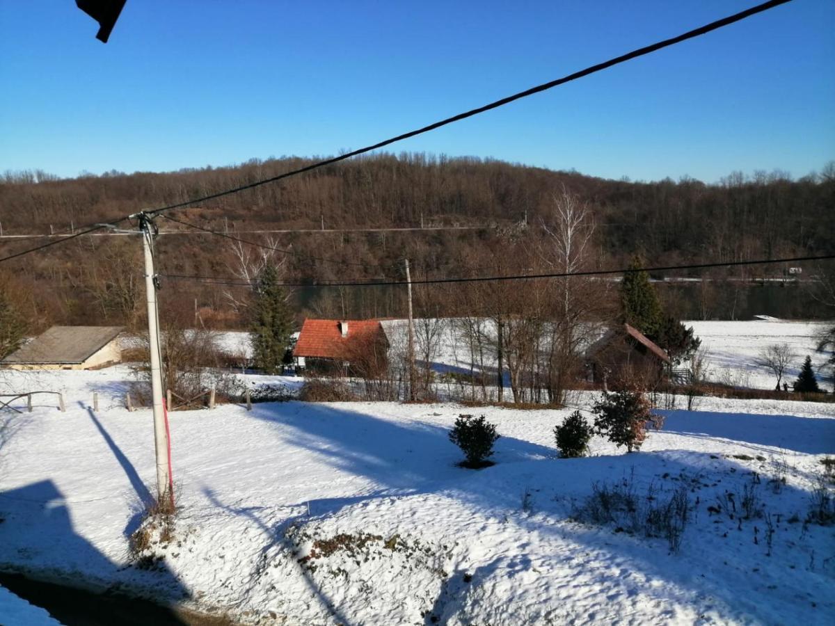 Appartement Kuca Za Odmor Braco à Donji Zvecaj Extérieur photo