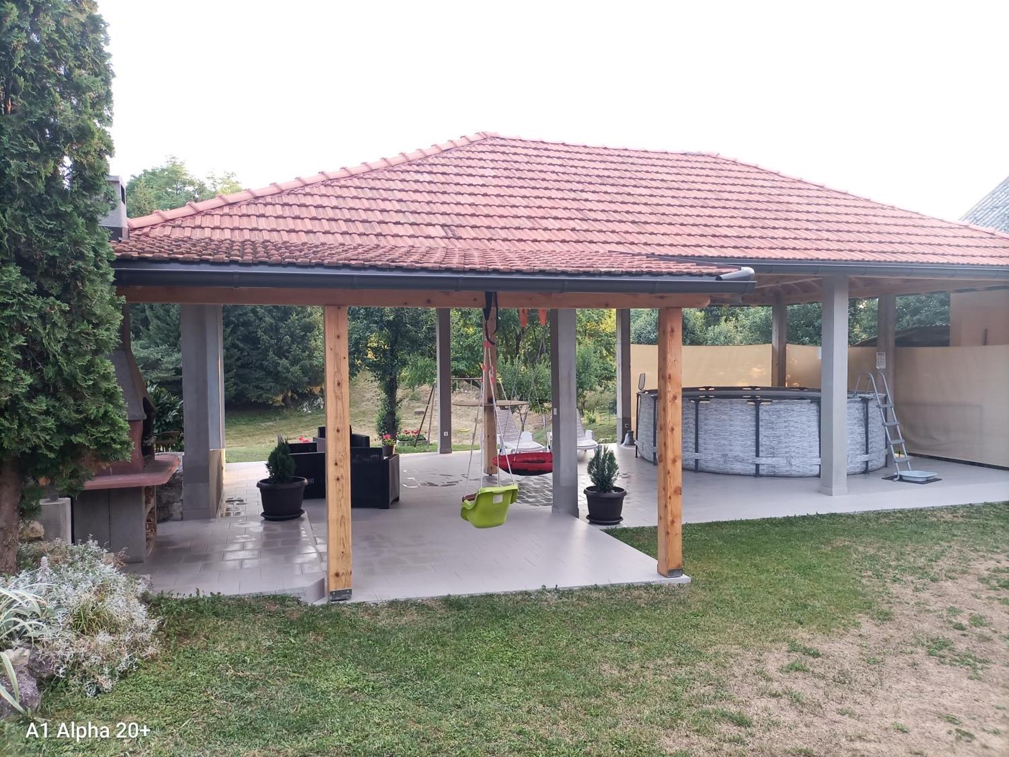 Appartement Kuca Za Odmor Braco à Donji Zvecaj Extérieur photo